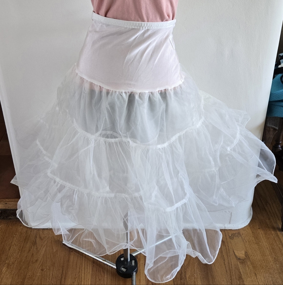 Karin Grace Whit Tutu PETTICOAT Three Tiers Size Large